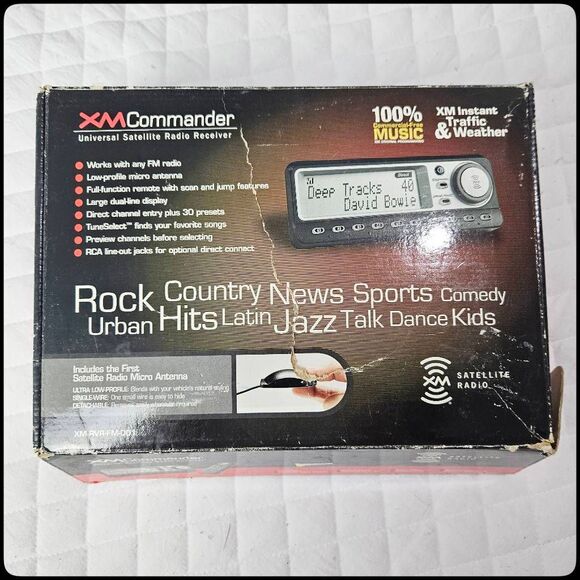 New In Box XM Commander Universal Satellite Radio Receiver XM-RVR-FM-001 - Picture 1 of 6